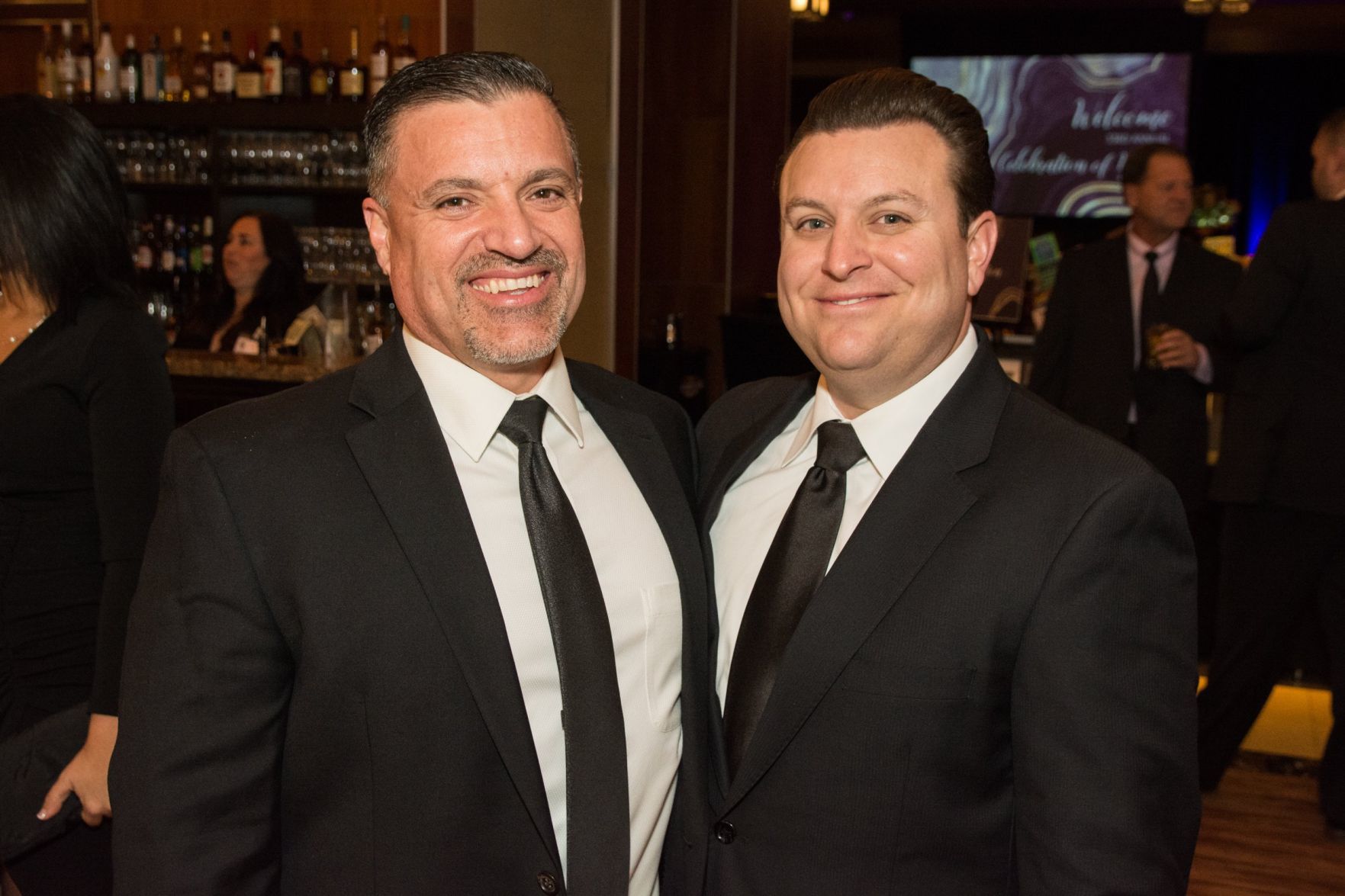 Gil Acuna, Terry Ponchak